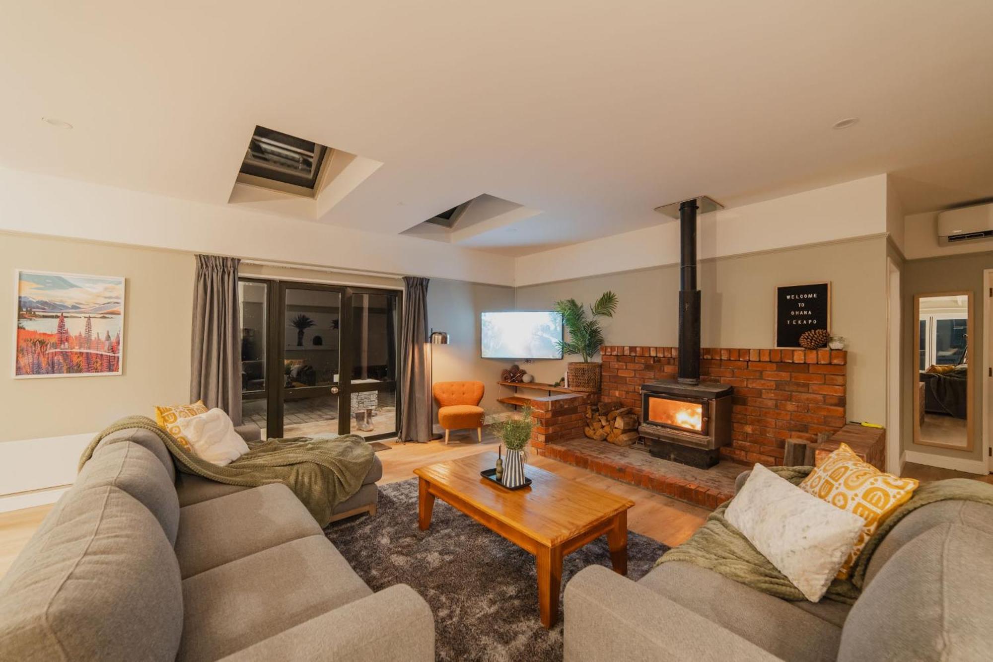 Galaxy 3Br Modern Home With Fireplace Outdoor Spa Lake Tekapo Exterior foto